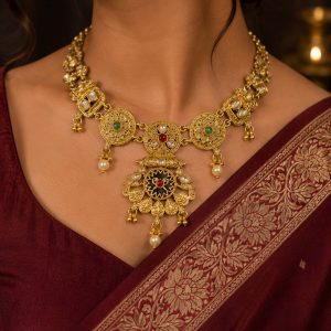 Rajwadi Necklace Set with Earrings Hover Image