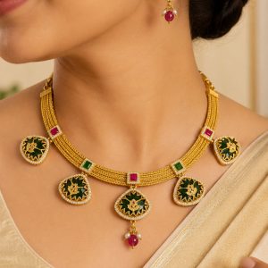 Royal Temple Necklace Set – Green & Ruby Hover Image