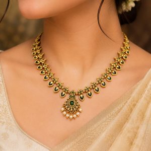 Emerald Green Traditional Necklace Set