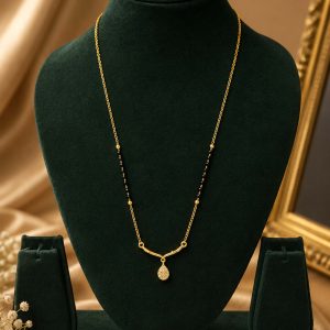 Everyday Elegance Mangalsutra Hover Image