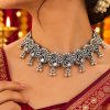oxidised-silver-choker-necklace-set-with-earrings
